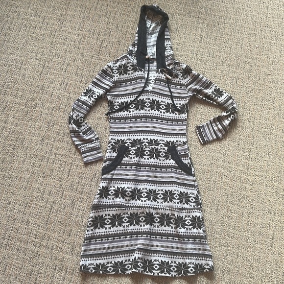 Earthbound Fair Isle Hooded Sweater Knit Dress NEW sz S - Picture 6 of 8